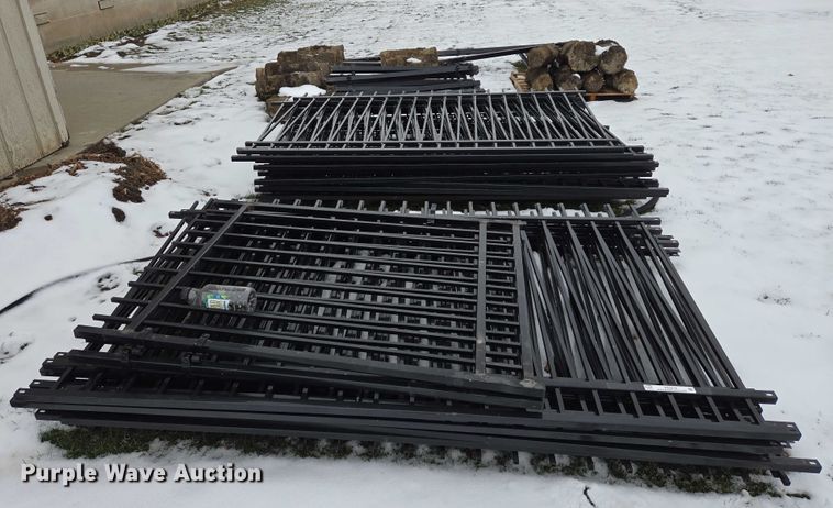 image for item ES2618 Metal fence material