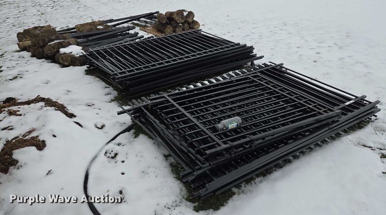 image for item ES2618 Metal fence material