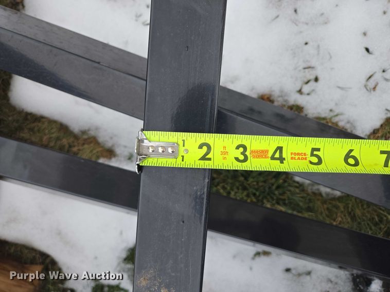 image for item ES2618 Metal fence material