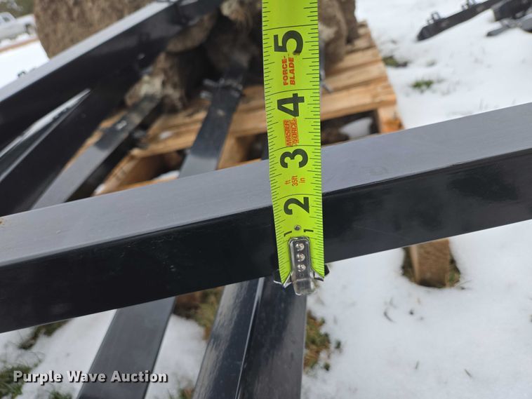 image for item ES2618 Metal fence material