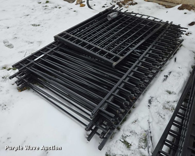 image for item ES2618 Metal fence material