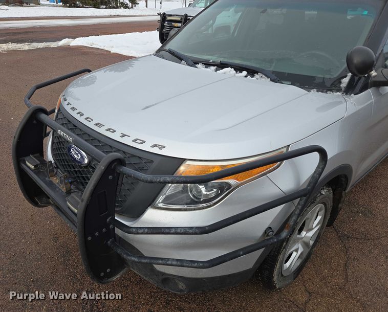 image for item ES2619 2015 Ford Explorer Police Interceptor SUV