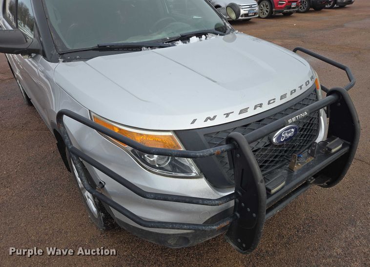 image for item ES2619 2015 Ford Explorer Police Interceptor SUV