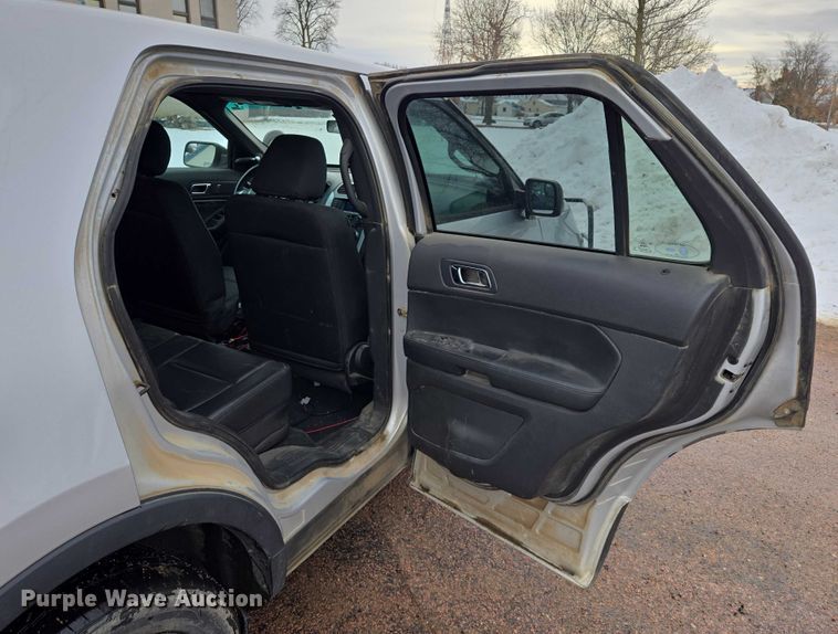 image for item ES2619 2015 Ford Explorer Police Interceptor SUV