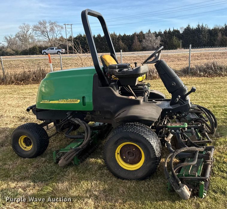image for item ET4017 John Deere  3235C reel mower