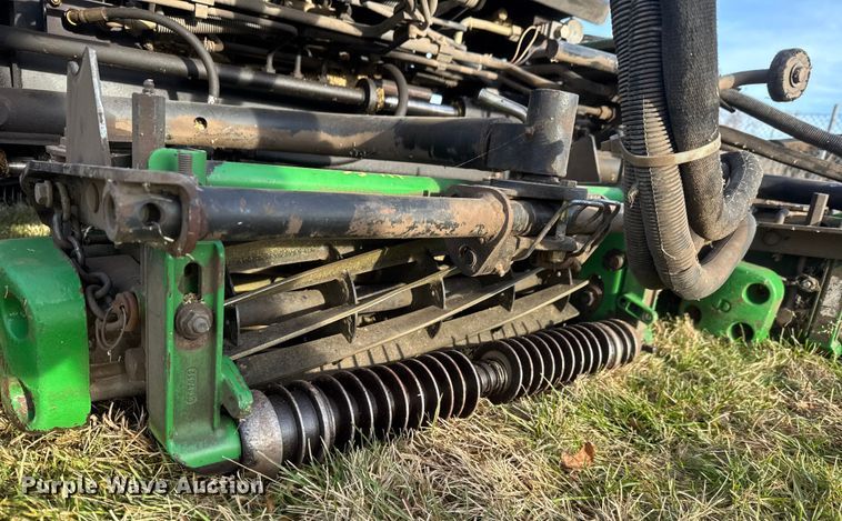 image for item ET4017 John Deere  3235C reel mower