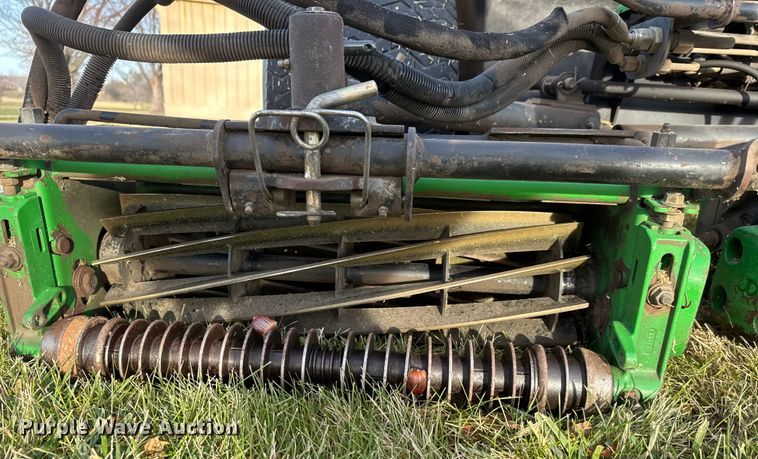 image for item ET4017 John Deere  3235C reel mower