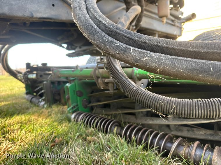 image for item ET4017 John Deere  3235C reel mower