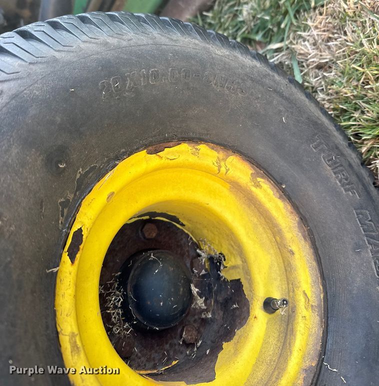 image for item ET4017 John Deere  3235C reel mower