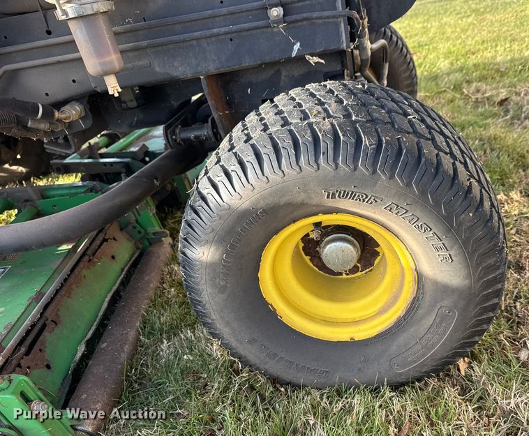 image for item ET4017 John Deere  3235C reel mower