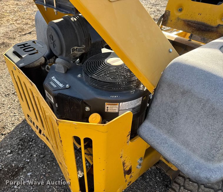 image for item ET4019 2009 Hustler Super Z ZTR lawn mower