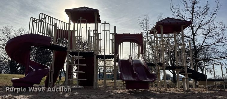 image for item ET4020 Playground equipment