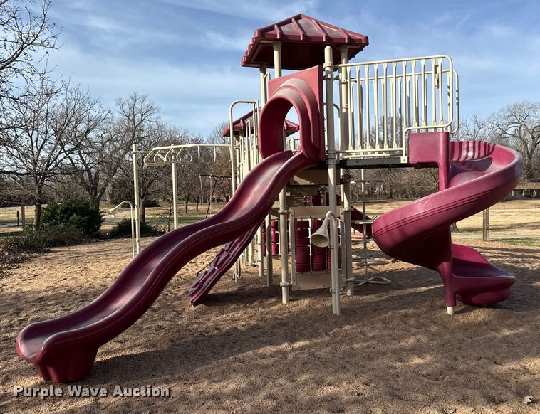 image for item ET4020 Playground equipment