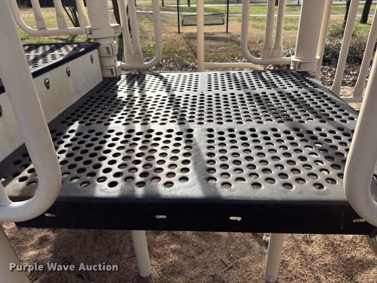 image for item ET4020 Playground equipment