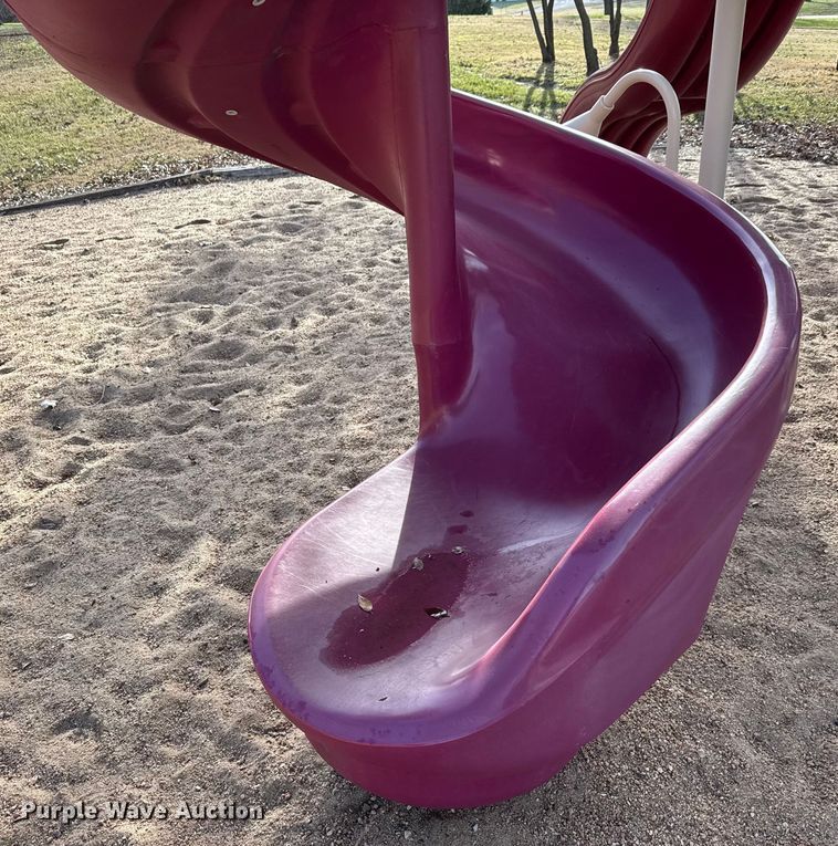 image for item ET4020 Playground equipment