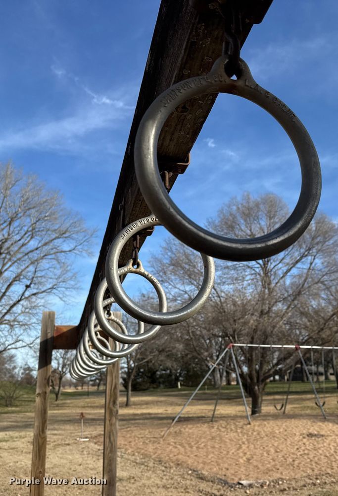 image for item ET4020 Playground equipment