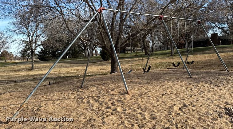 image for item ET4020 Playground equipment