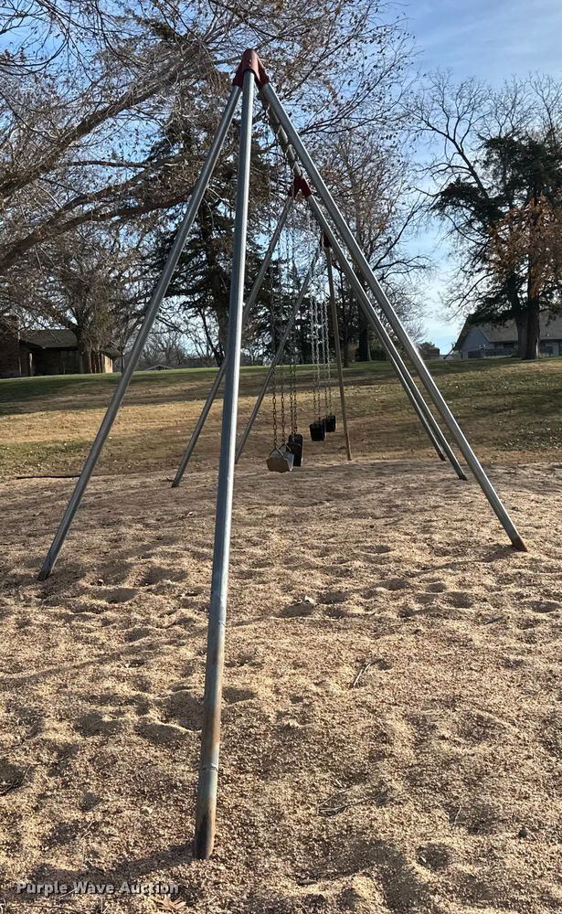 image for item ET4020 Playground equipment