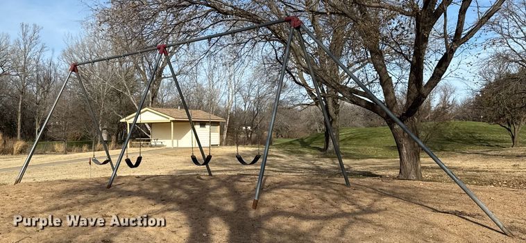 image for item ET4020 Playground equipment