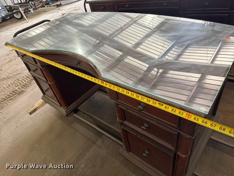 image for item ET4022 (2) desks