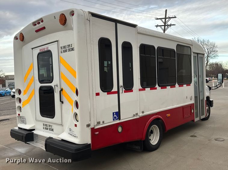 image for item ET4045 2016 Ford E450 shuttle bus