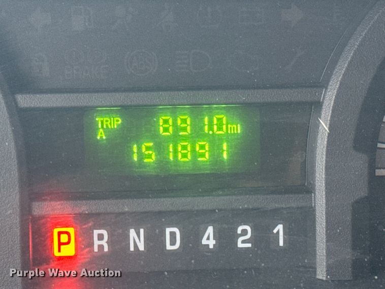 image for item ET4045 2016 Ford E450 shuttle bus