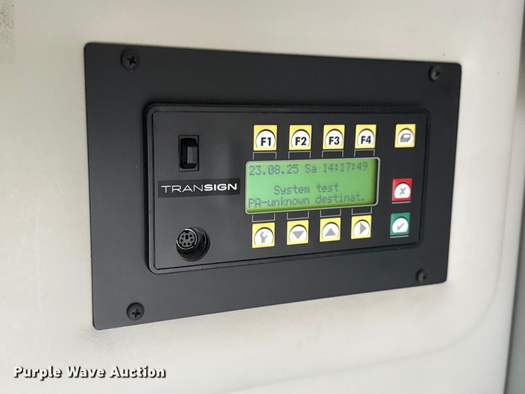 image for item ET4045 2016 Ford E450 shuttle bus