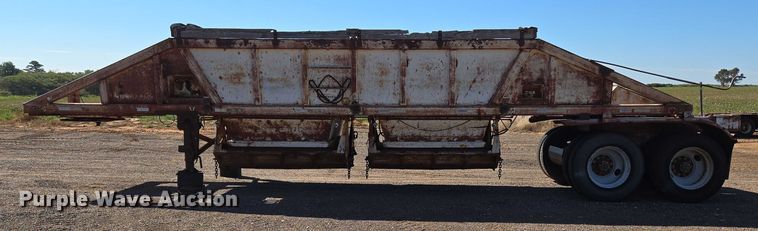 image for item EU3768 1981 Timpte-Beall bottom dump trailer