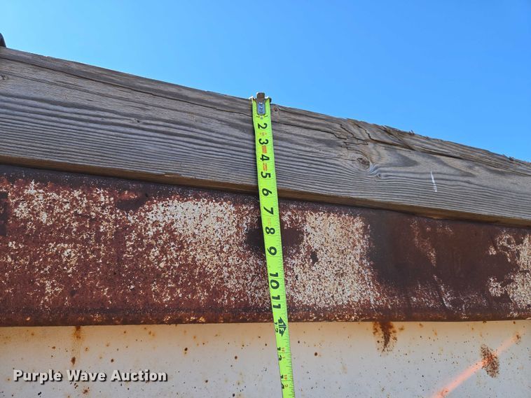 image for item EU3768 1981 Timpte-Beall bottom dump trailer