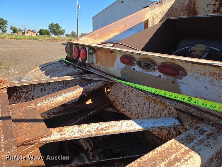 image for item EU3768 1981 Timpte-Beall bottom dump trailer