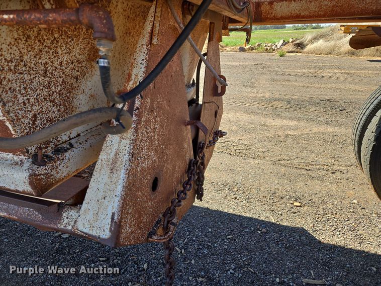 image for item EU3768 1981 Timpte-Beall bottom dump trailer