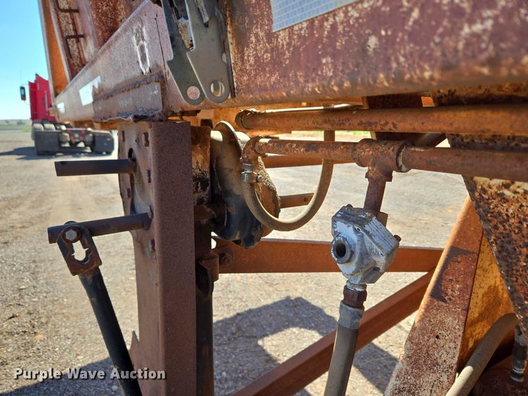 image for item EU3768 1981 Timpte-Beall bottom dump trailer