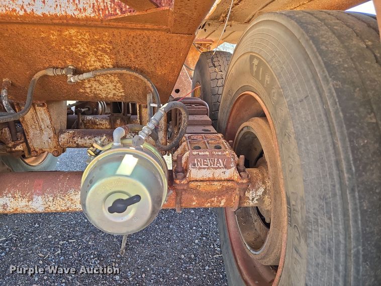 image for item EU3768 1981 Timpte-Beall bottom dump trailer