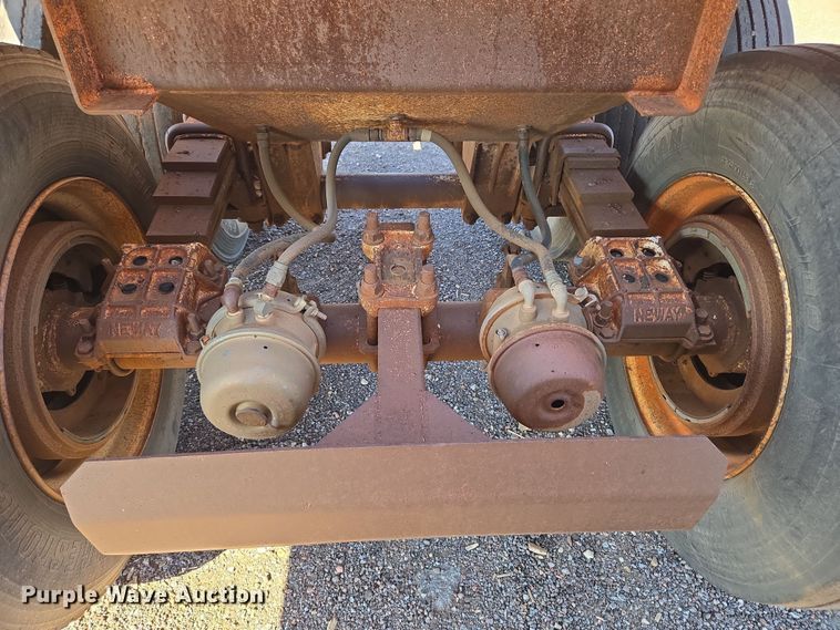 image for item EU3768 1981 Timpte-Beall bottom dump trailer