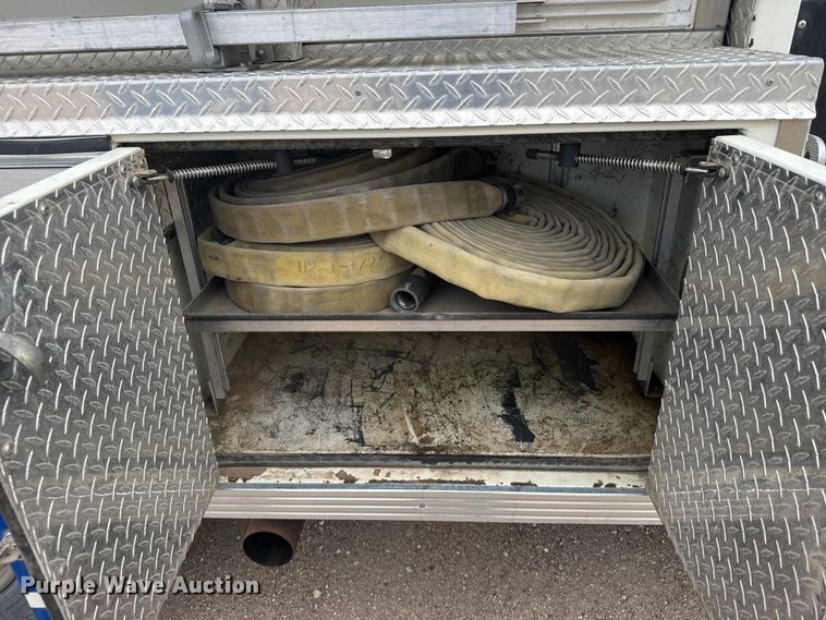 image for item EU6453 1995 Ford LN8000 fire truck