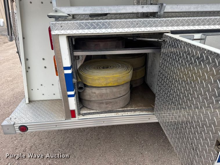 image for item EU6453 1995 Ford LN8000 fire truck