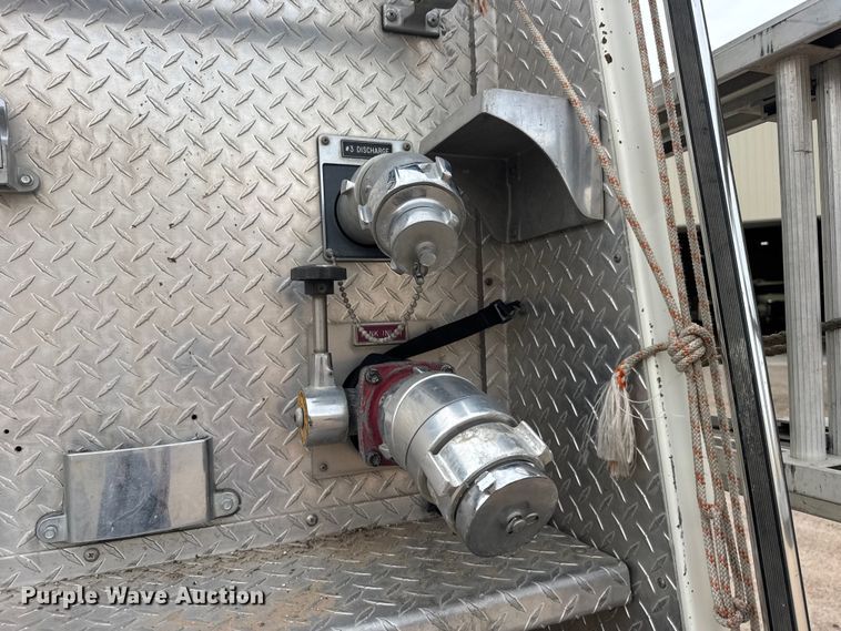 image for item EU6453 1995 Ford LN8000 fire truck