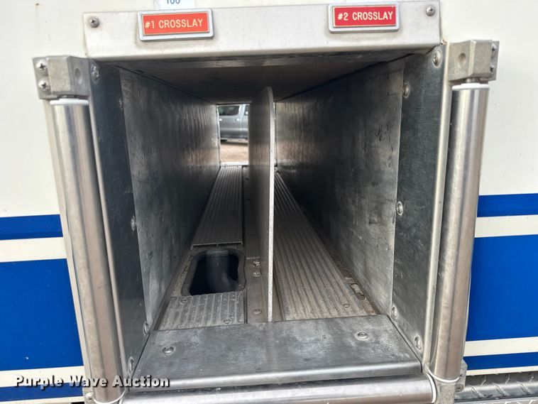 image for item EU6453 1995 Ford LN8000 fire truck