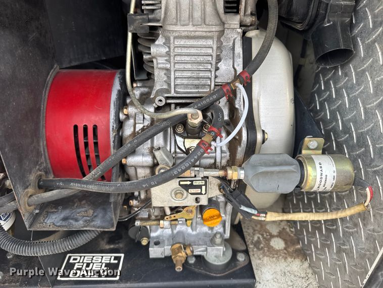 image for item EU6453 1995 Ford LN8000 fire truck