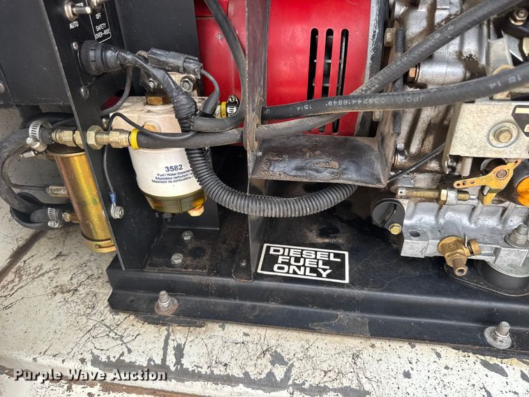 image for item EU6453 1995 Ford LN8000 fire truck