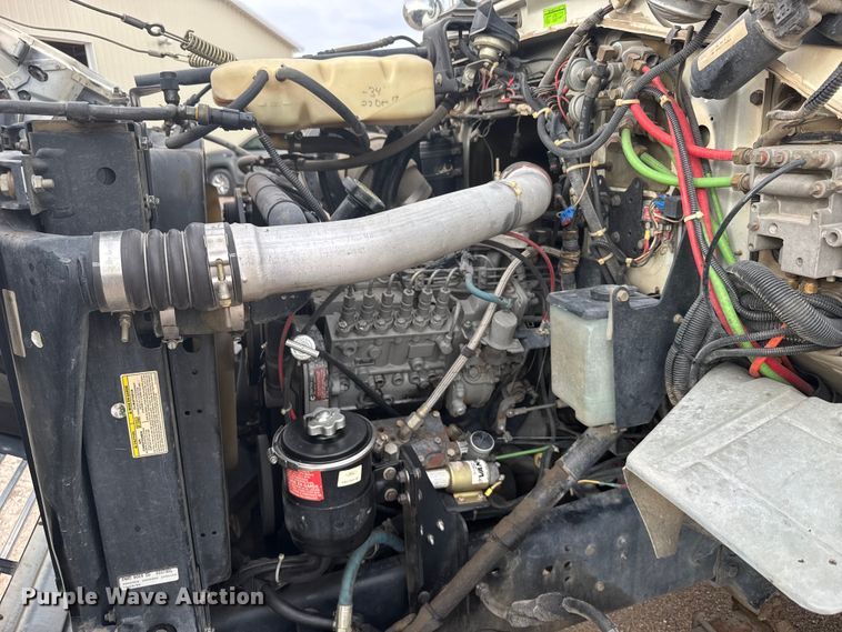 image for item EU6453 1995 Ford LN8000 fire truck