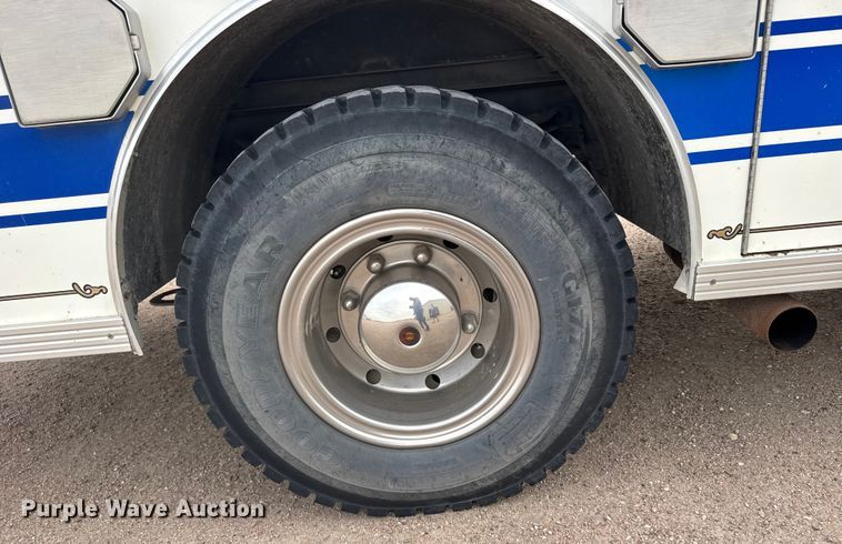 image for item EU6453 1995 Ford LN8000 fire truck