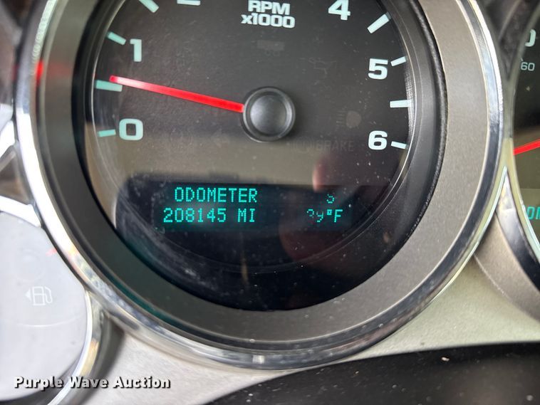 image for item EU6471 2009 Chevrolet Silverado 1500 Crew Cab pickup truck