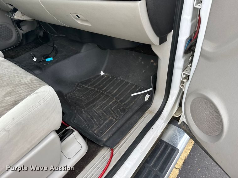 image for item EU6471 2009 Chevrolet Silverado 1500 Crew Cab pickup truck