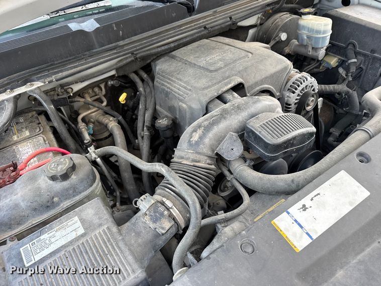 image for item EU6471 2009 Chevrolet Silverado 1500 Crew Cab pickup truck