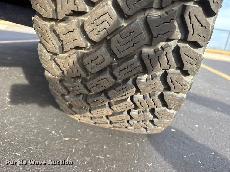 image for item EU6471 2009 Chevrolet Silverado 1500 Crew Cab pickup truck