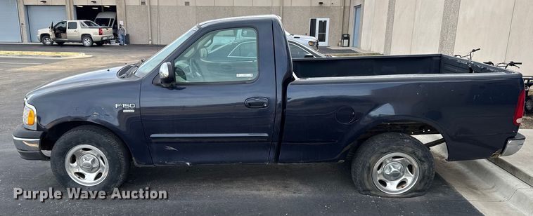 image for item EU6473 2000 Ford F150 pickup truck