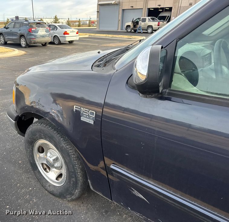 image for item EU6473 2000 Ford F150 pickup truck