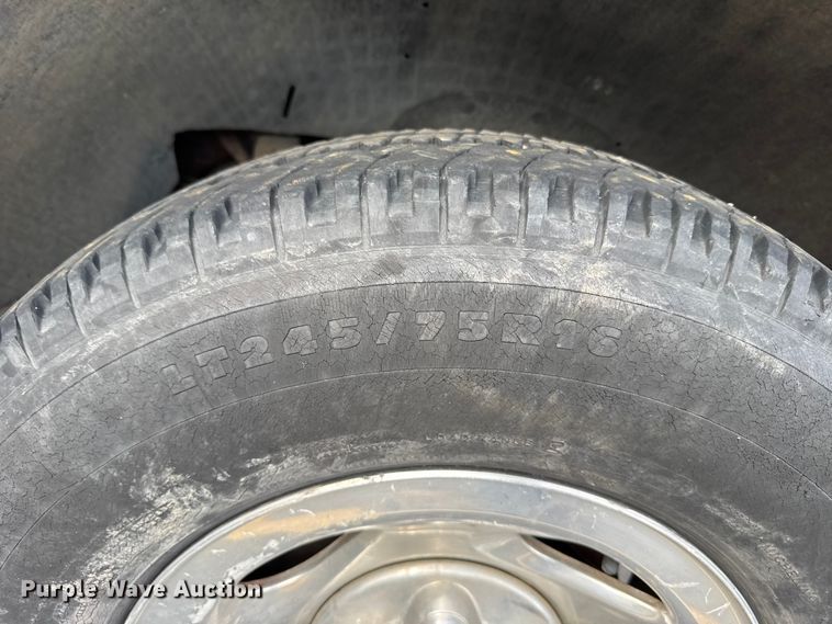 image for item EU6473 2000 Ford F150 pickup truck