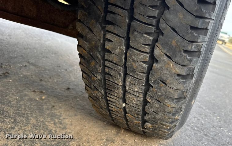 image for item EU6473 2000 Ford F150 pickup truck